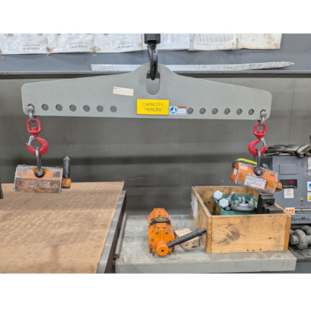 eriez spreader plate 2.jpg