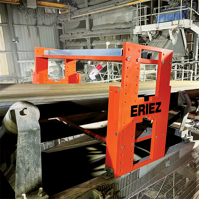 eriez-metalarm-inuse-001-1000X1000.png