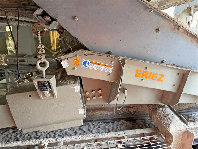 Crusher feeder